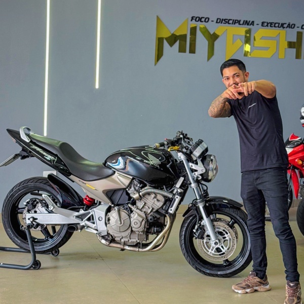 Hornet 600 Carburada