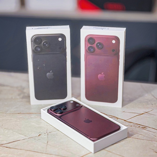 Iphone 18 PRO MAX BLACK LACRADO🖤